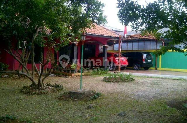 Rumah 1 lt Jl Cilobak Raya Pangkalan Jati. Halaman Luas LT 830 M2