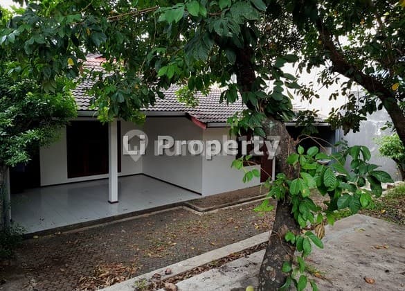 Telagabodas, Gajahmungkur, dekat AKPOL dan pintu tol, Semarang