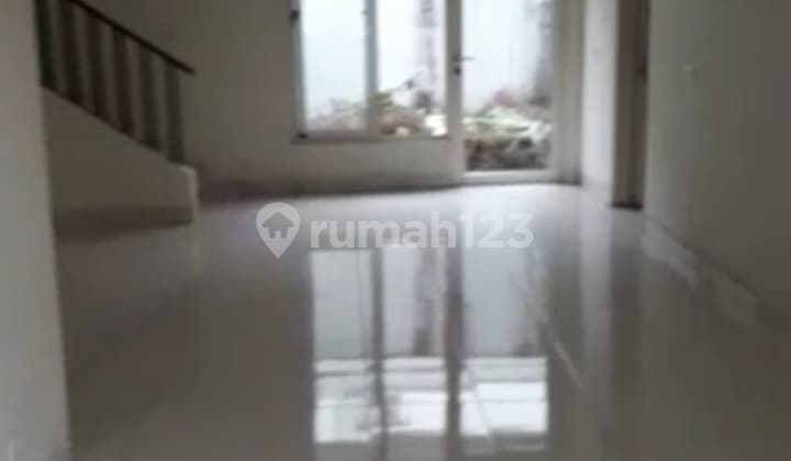 Rumah di Cluster Darwin Scientia Summarecon Serpong