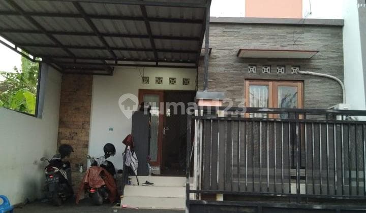 RUMAH DUA LANTAI MINIMALIS LOKASI TABANAN