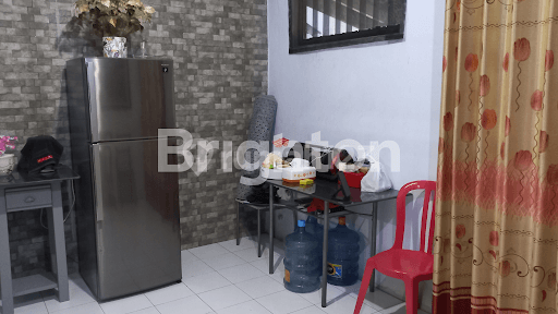 Rumah Tinggal Dan Tempat Usaha Lokasi Kopo Permai