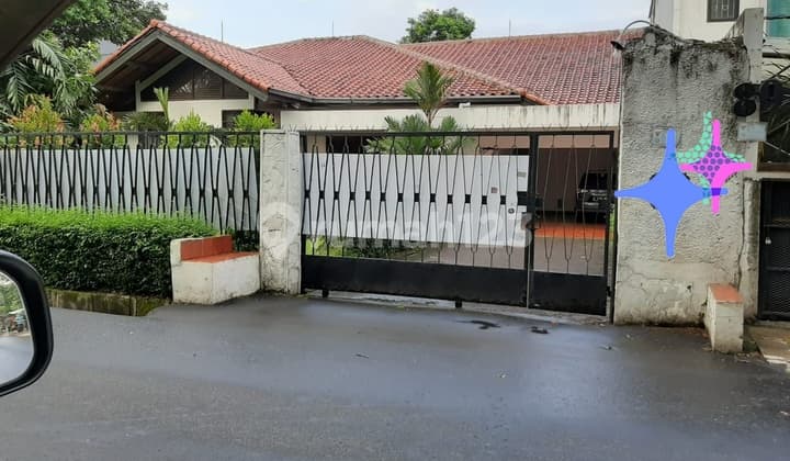 Edisi turun harga Rumah luas dgn tanah luas di lokasi Premium Jkt Selatan dgn harga nego