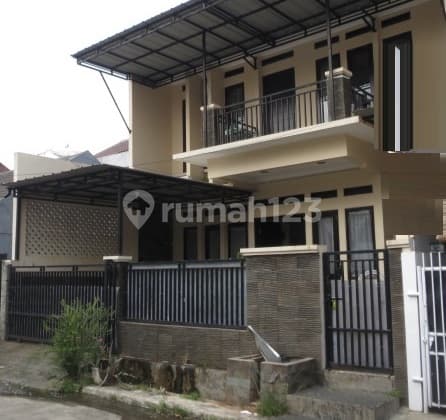 Rumah Minimalis di Rawa Lumbu