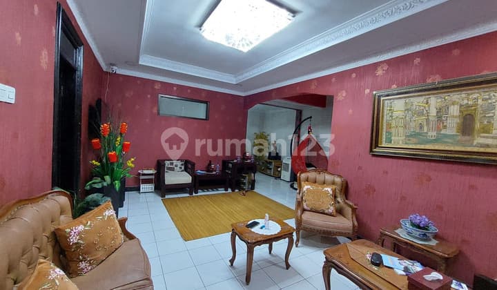 Rumah Cantik Sekali di Bumi Asri, Gempol