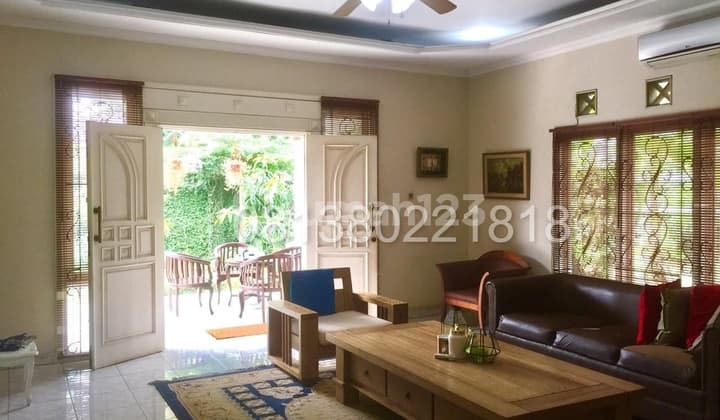 Rumah di Kompleks Pajak Cipadu Bagus Furnished SHM