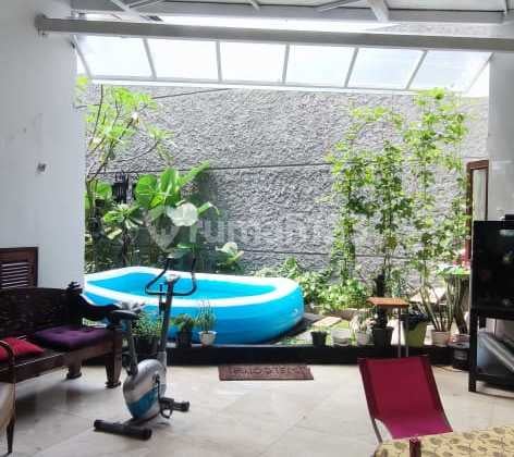 Exclusive Modern Luxury House at Puspita Loka BSD