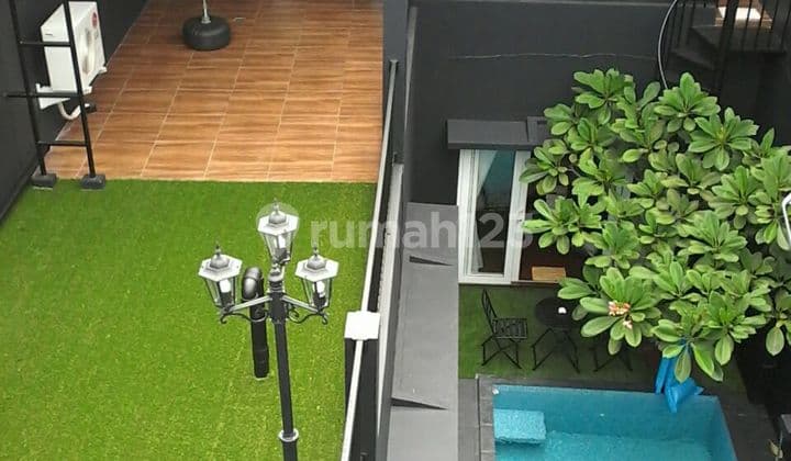 Rumah Bagus Konsep Villa Bali Kolam Renang Di Bintaro