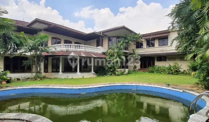 RUMAH LAMA TERAWAT at BUKIT GOLF PONDOK INDAH JAKSEL