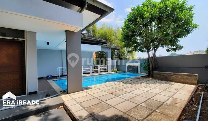 Rumah bagus minimalis mewah tengah kota siap huni dijual di galunggung gajahmungkur semarang selatan