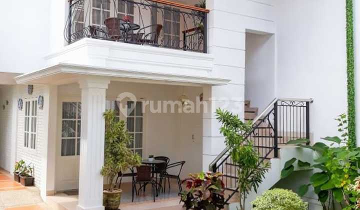 Guest House Klasik Modern Dijual, Strategis, Pakualaman, Jogja.