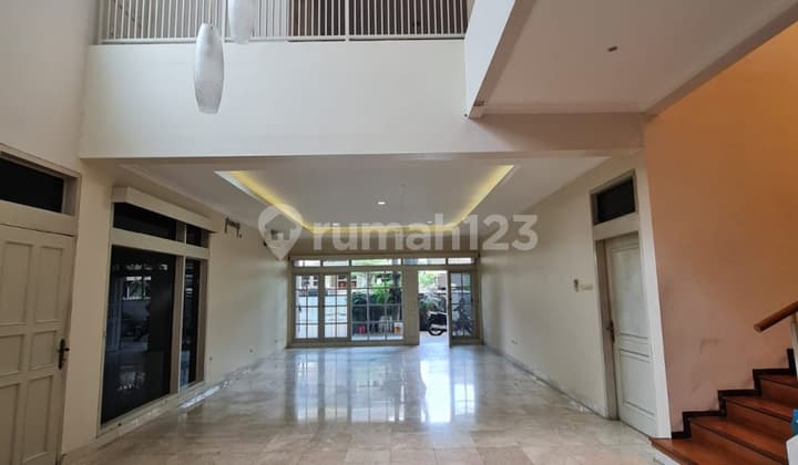 RUMAH ISTIMEWA STRATEGIS at Jl PANGLIMA POLIM / PANGPOL