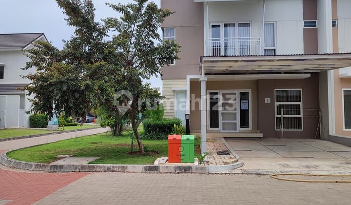 Disewakan Rumah 2 Lantai Cluster Advani Summarecon Emerlad Karawang
