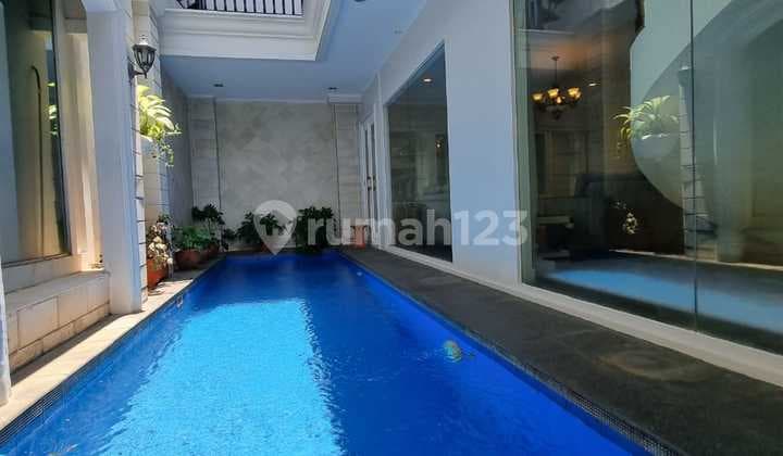 Luxuryous modern classic pondok indah dalam kompleks