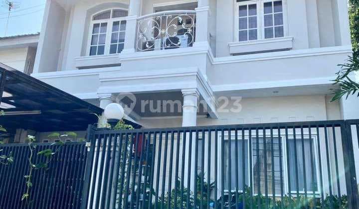 Luxury Ready-to-Occupy 2-Story House in Pondok Pinang, South Jakarta