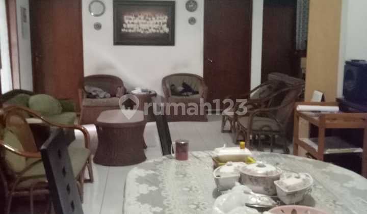 Rumah dijamin Aman di Lengkong