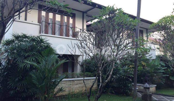 NICE HOUSE IN LEBAK BULUS