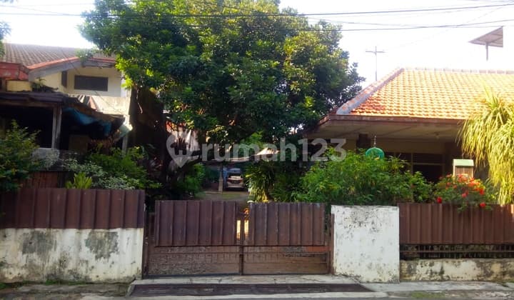 Rumah Hitung Tanah Di Mampang Prapatan Jakarta Selatan