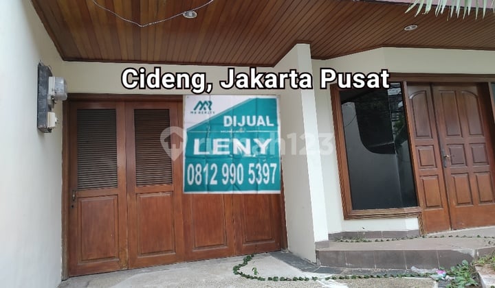 RUMAH SIAP HUNI 3 LANTAI DI CIDENG, JAKARTA PUSAT
