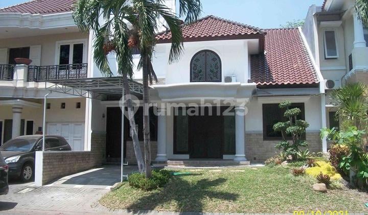 Rumah di CitralandRoyal Park, Lingkungan Elite, Siap Huni, min 2 thn - EK -