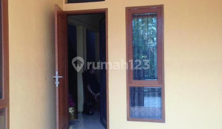 RUMAH DI JATIASIH DEKAT PINTU TOL JORR