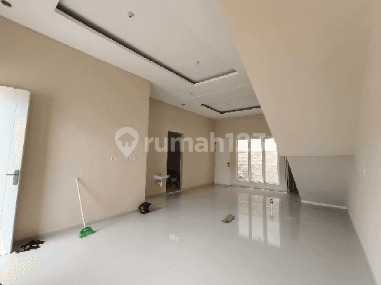 Crazy cheap new minimalist 2 floors spacious layout @sutorejo