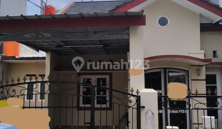 Rumah Hook Kuldesak di Griya Pamulang Estate