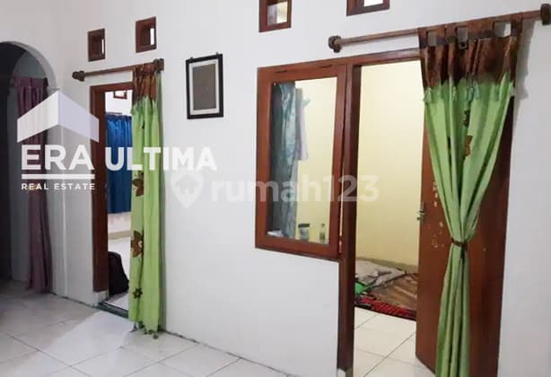 Rumah Bersih Suasana Sejuk di Sarijadi