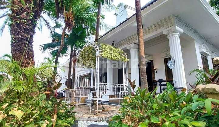 Rumah bagus Bangunan kokoh Prime location Menteng