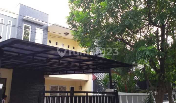 Rumah Taman semanan indah dekat sport club