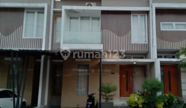 Rumah Cluster 2 Lantai Area Gentan