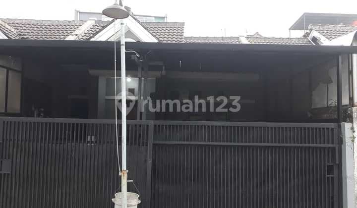 Rumah Ideal Minimalis di Griya Asri