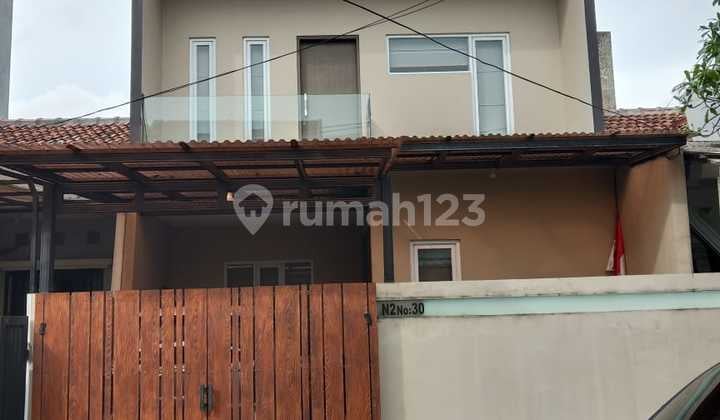 Residential house in Metro Permata - Karang Tengah, Ciledug