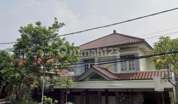 Ready-to-Occupy House, Excellent & Strategic Location, Flood-Free