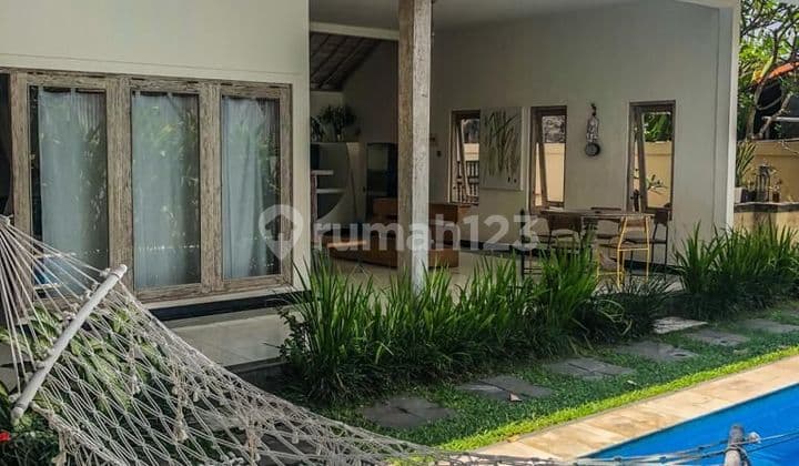 VILLA MINIMALIS FURNISHED LOKASI PERERENAN