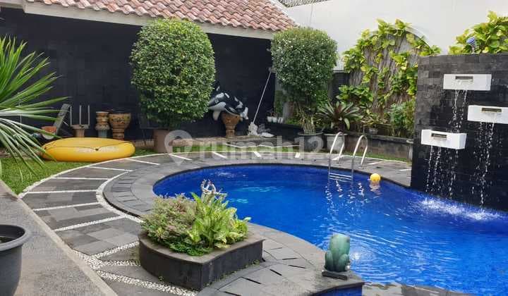 House with Pool and Garden BSD City