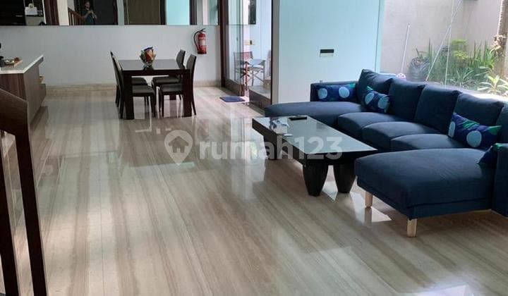 RUMAH MEWAH KEBAYORAN BARU (area Wijaya-Panglima Polim)