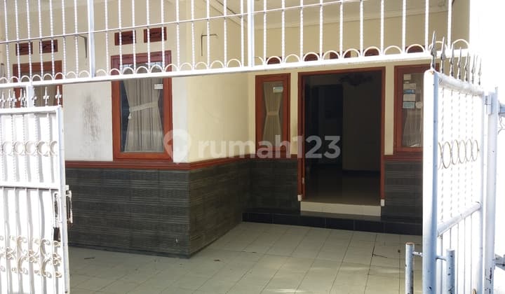Dijual Rumah di Sayap Sarijadi
