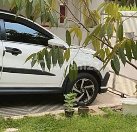 Rumah Dalam Cluster Graha Raya Bintaro