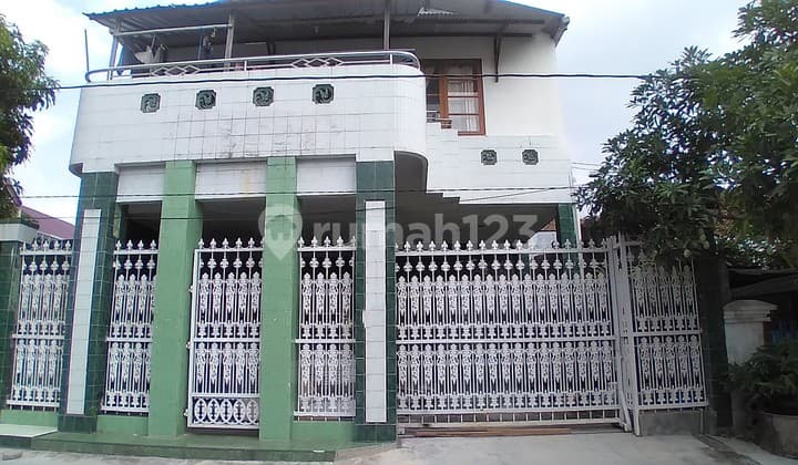 Boarding House 42 Rooms Near UTY 2 Umbulharjo