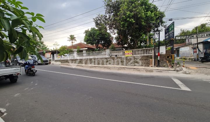 Rumah Dijual Di Jl. Hasannudin, Salatiga