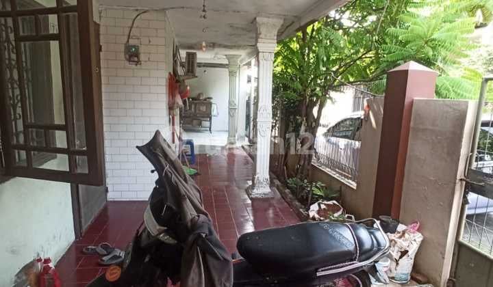 Rumah di Cendrawasih Cengkareng Barat
