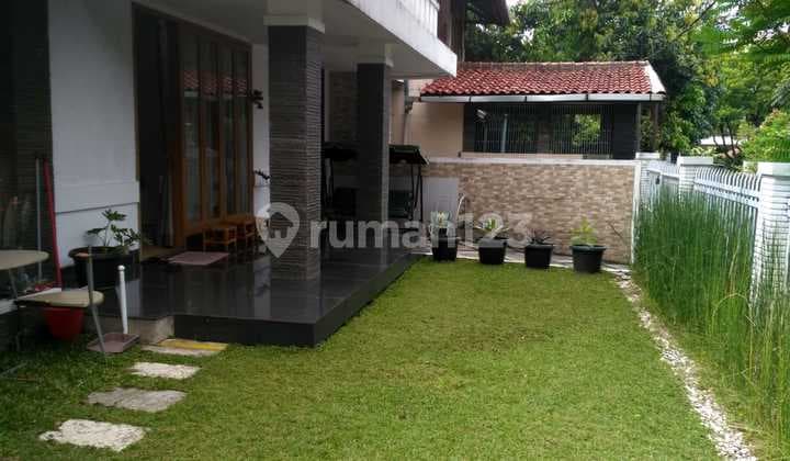 Rumah dekat gedung sate BU cihapit Bandung