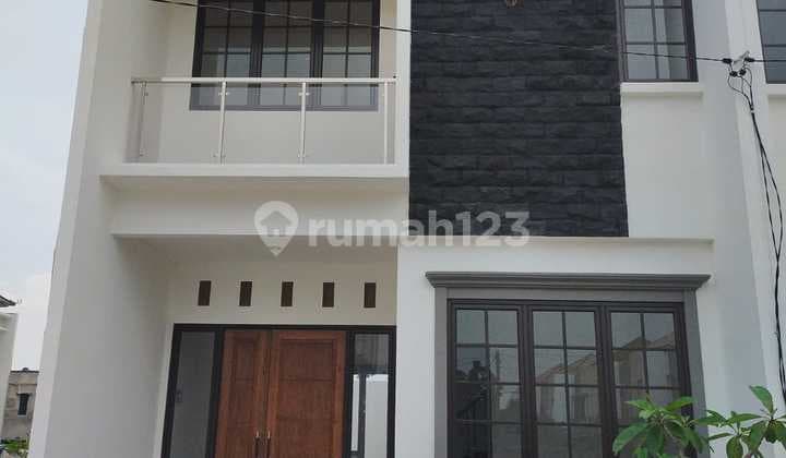 Rumah Murah 2 Lantai Dalam Klaster Dekat Pintu Tol Cisalak