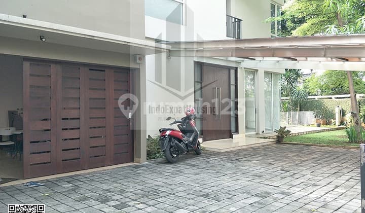 Beautiful Nice House in Senopati Area