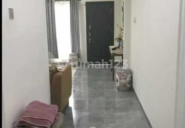 Rumah Di Cluster Strategis Graha Raya Bintaro