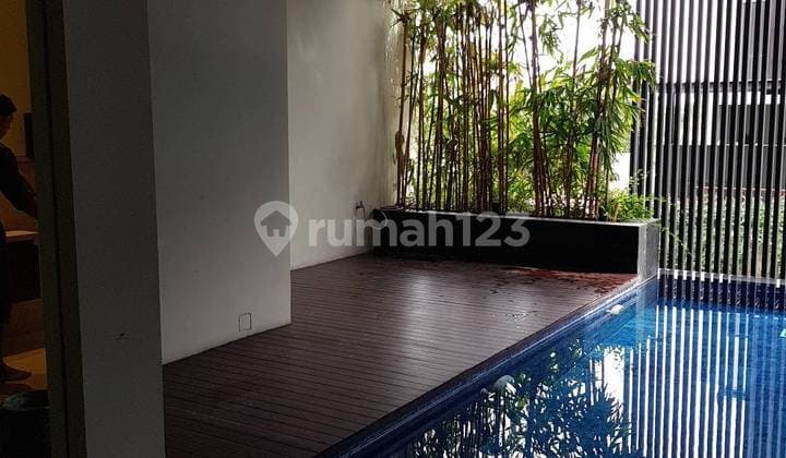 Rumah mewah dalam Townhouse di Cilandak