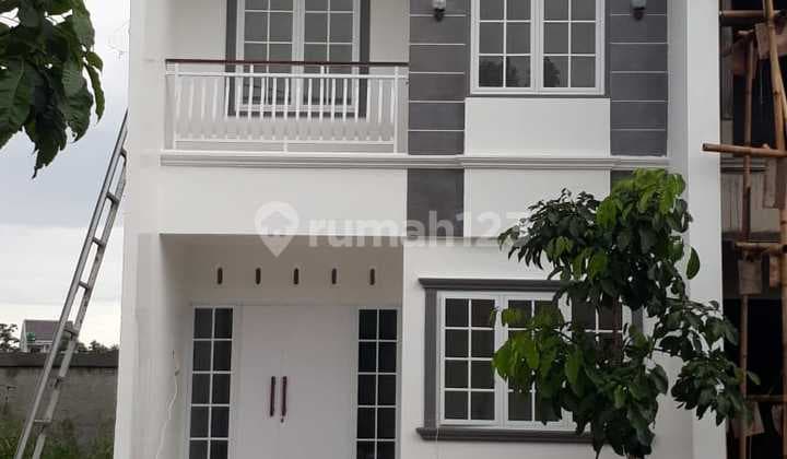 Rumah Murah 2 Lantai di Pusat Kota Dekat Pintu Tol Margonda