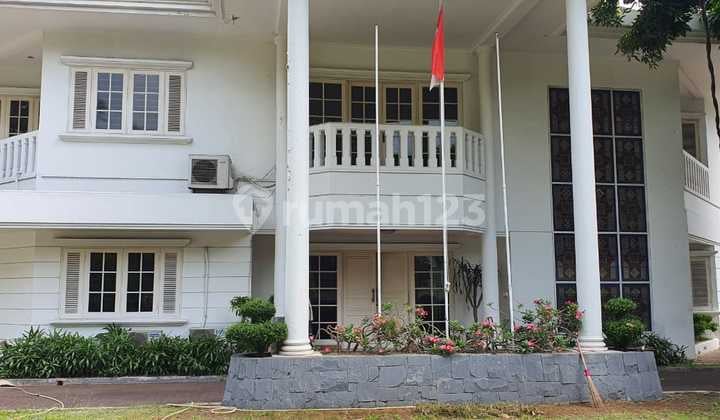 Rumah Halaman Luas Cocok untuk Tinggal & Kantor Jl. Hang Tuah Raya Kebayoran Baru Jakarta Selatan