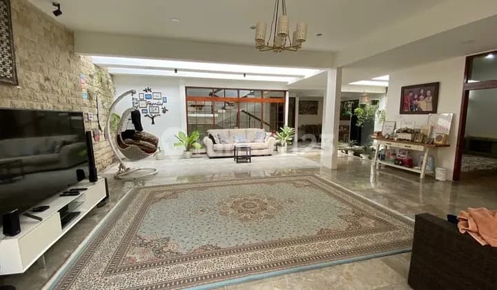 Rumah mewah dan cantik