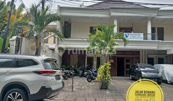 Jual Cepat Rumah Guest House Menteng Jalan Bonang LT 609M2 Jakarta Pusat